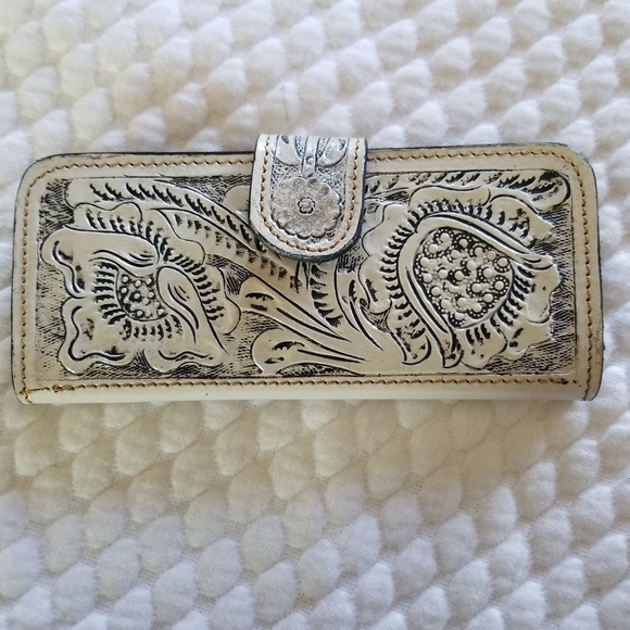 Hand Tooled Leather Wallet - Picture 1 of 7